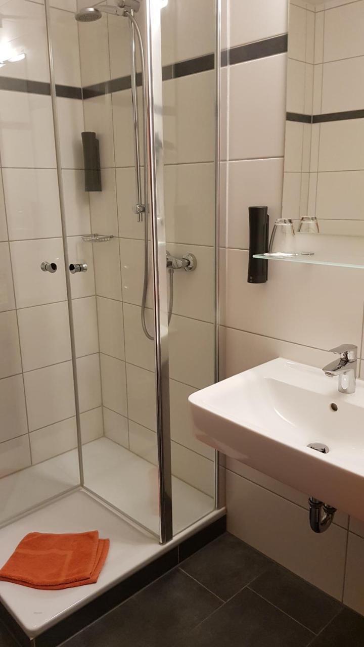 Hotel Walz Salzkotten Bagian luar foto