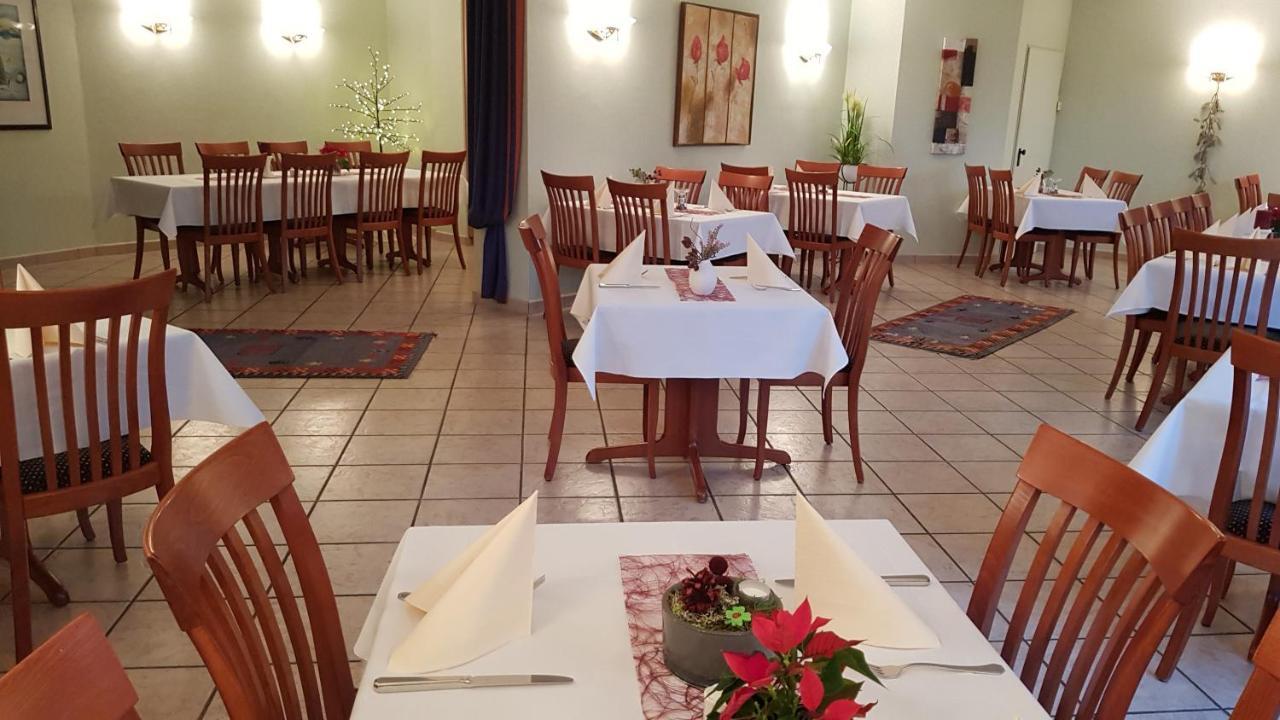 Hotel Walz Salzkotten Bagian luar foto
