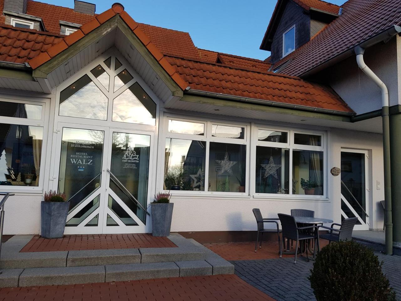 Hotel Walz Salzkotten Bagian luar foto